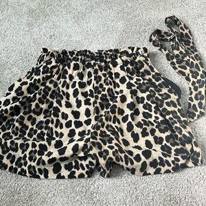 Zara- Size Large Leopard Print Shorts